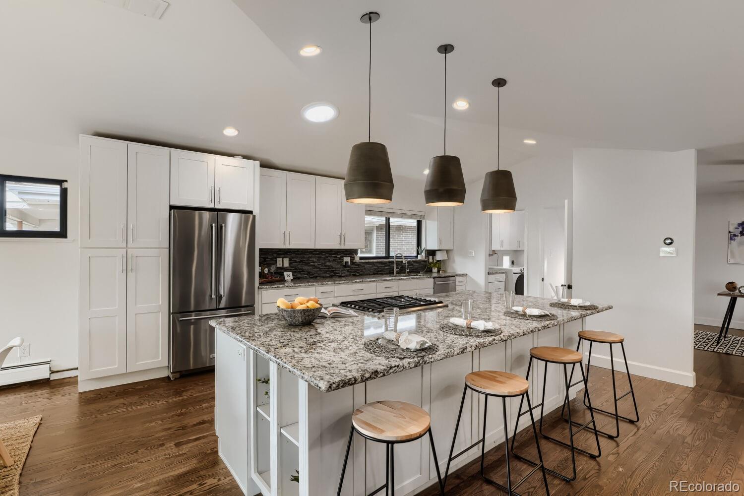 MLS Image #8 for 505 s magnolia lane,denver, Colorado