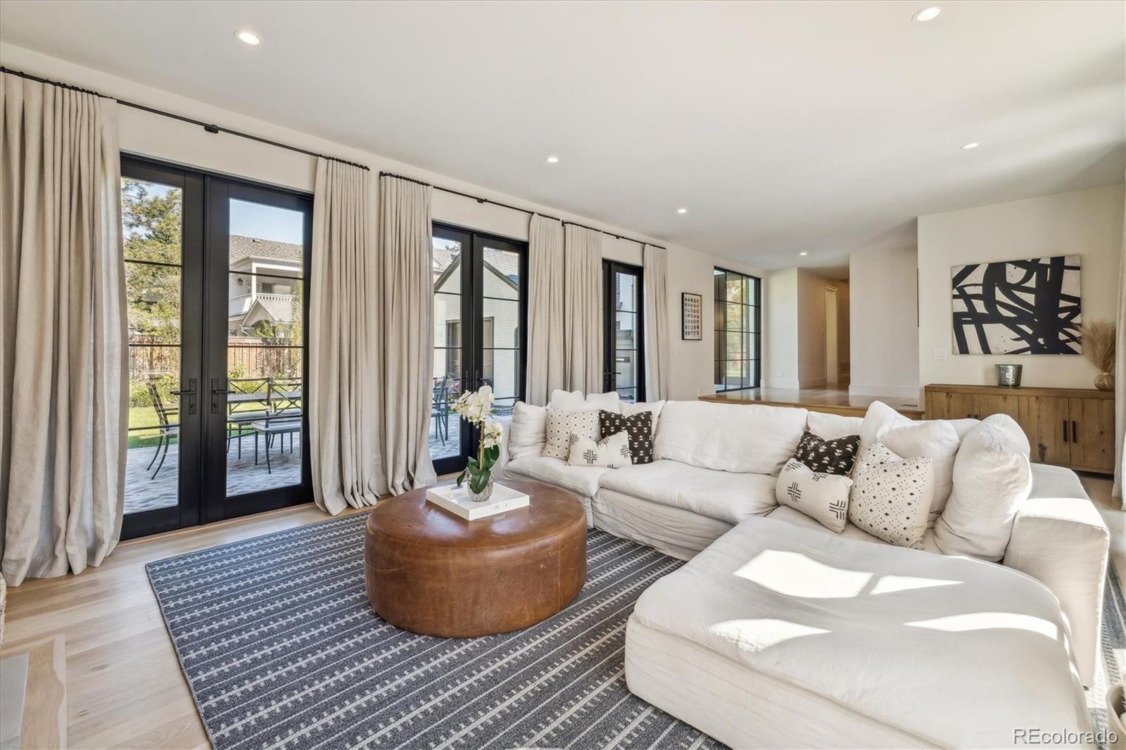 MLS Image #14 for 245  gaylord street,denver, Colorado