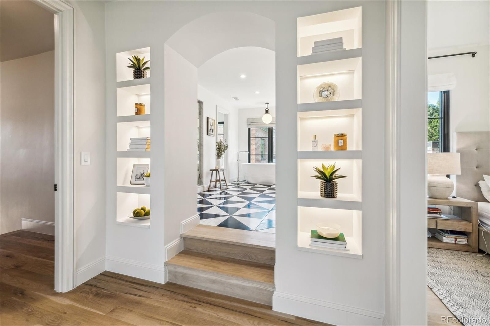 MLS Image #19 for 245  gaylord street,denver, Colorado