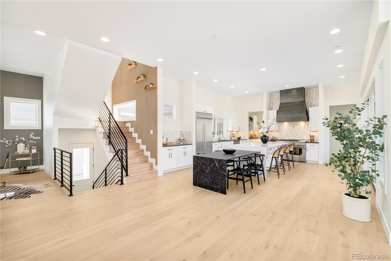 MLS Image #13 for 8230 w tennessee court,lakewood, Colorado