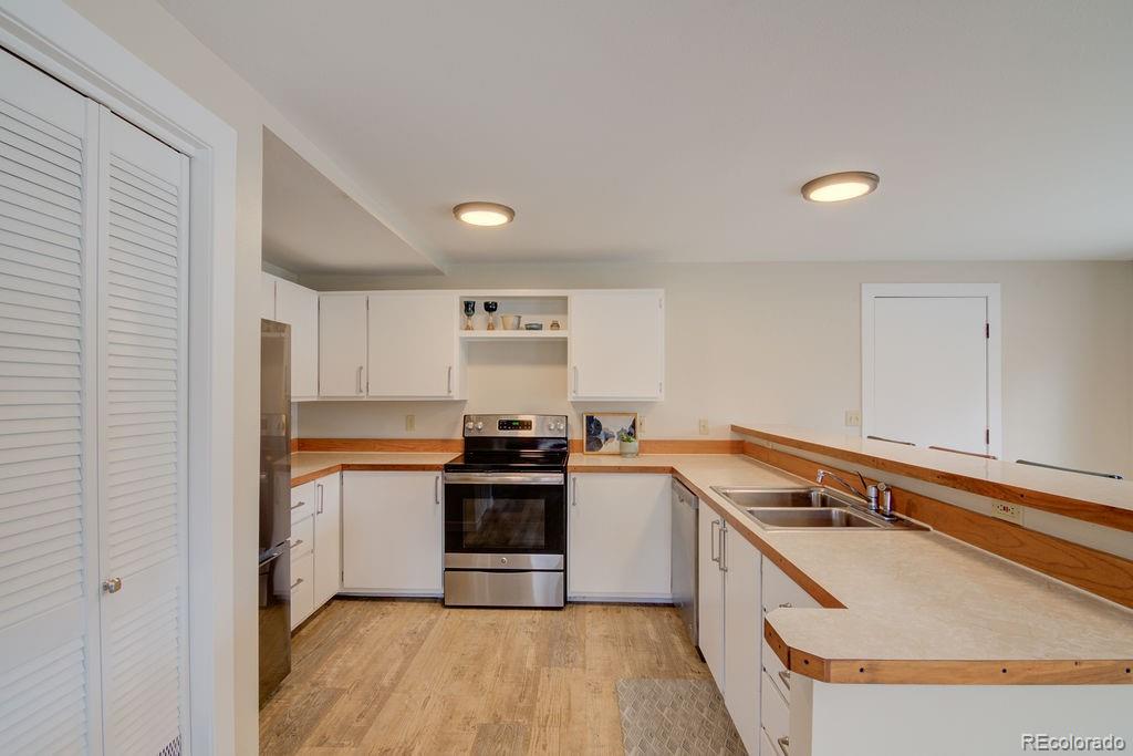 MLS Image #12 for 302  essex street,buena vista, Colorado