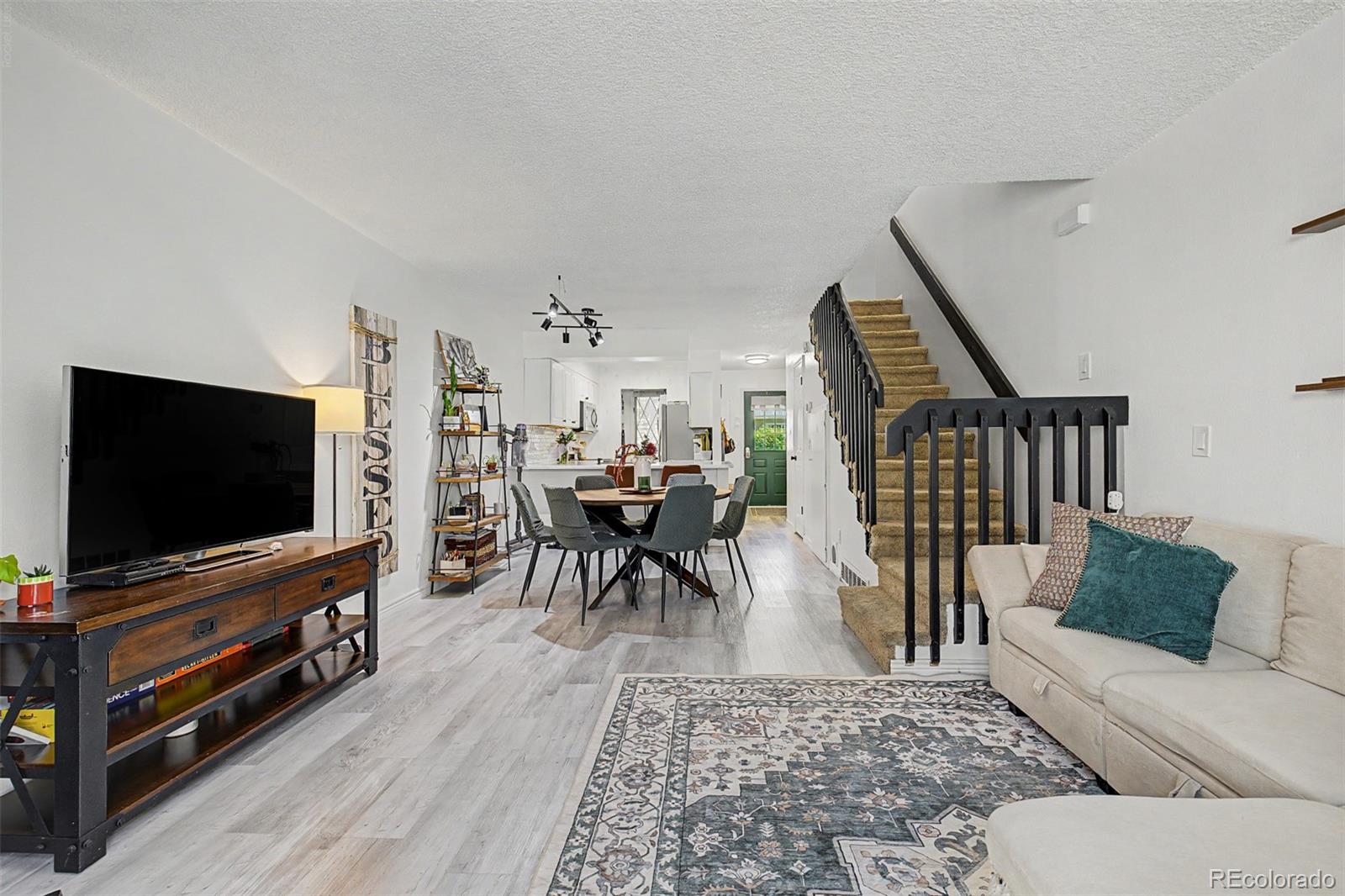 MLS Image #11 for 8952 w dartmouth place,lakewood, Colorado
