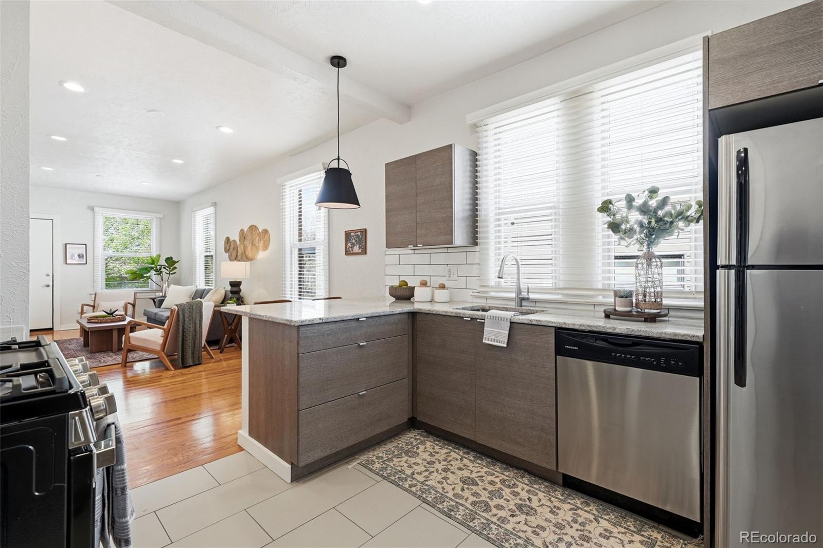MLS Image #4 for 1470 s ogden street,denver, Colorado