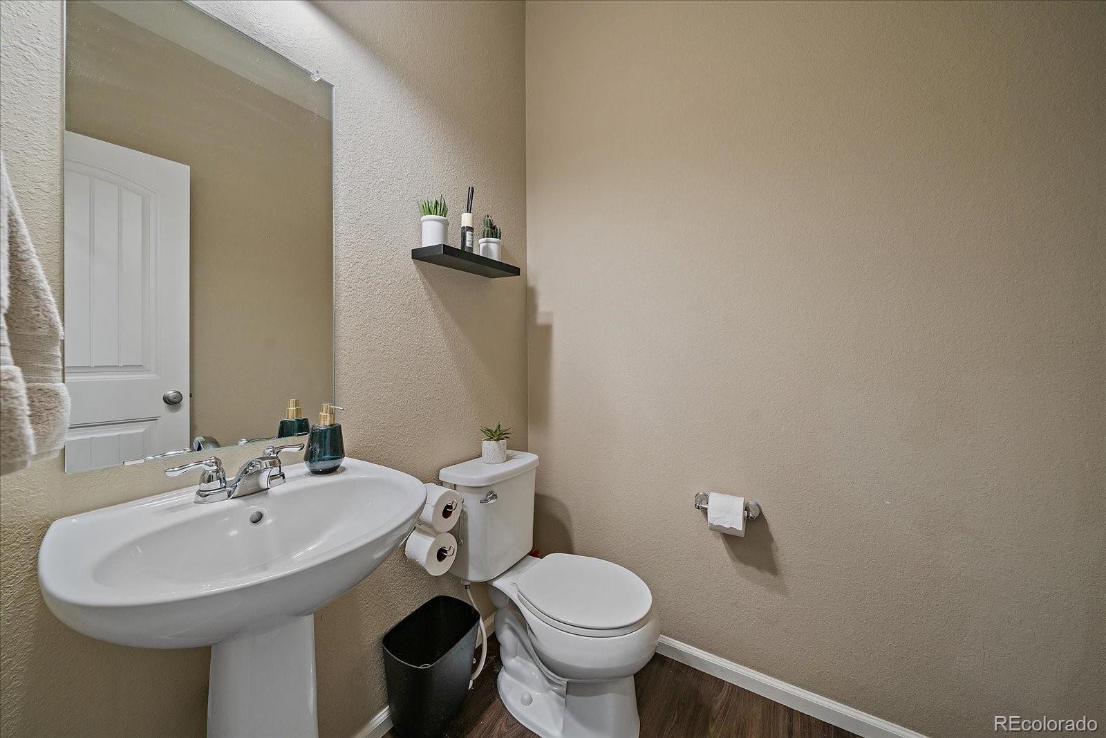 MLS Image #9 for 21892 e quincy circle,aurora, Colorado