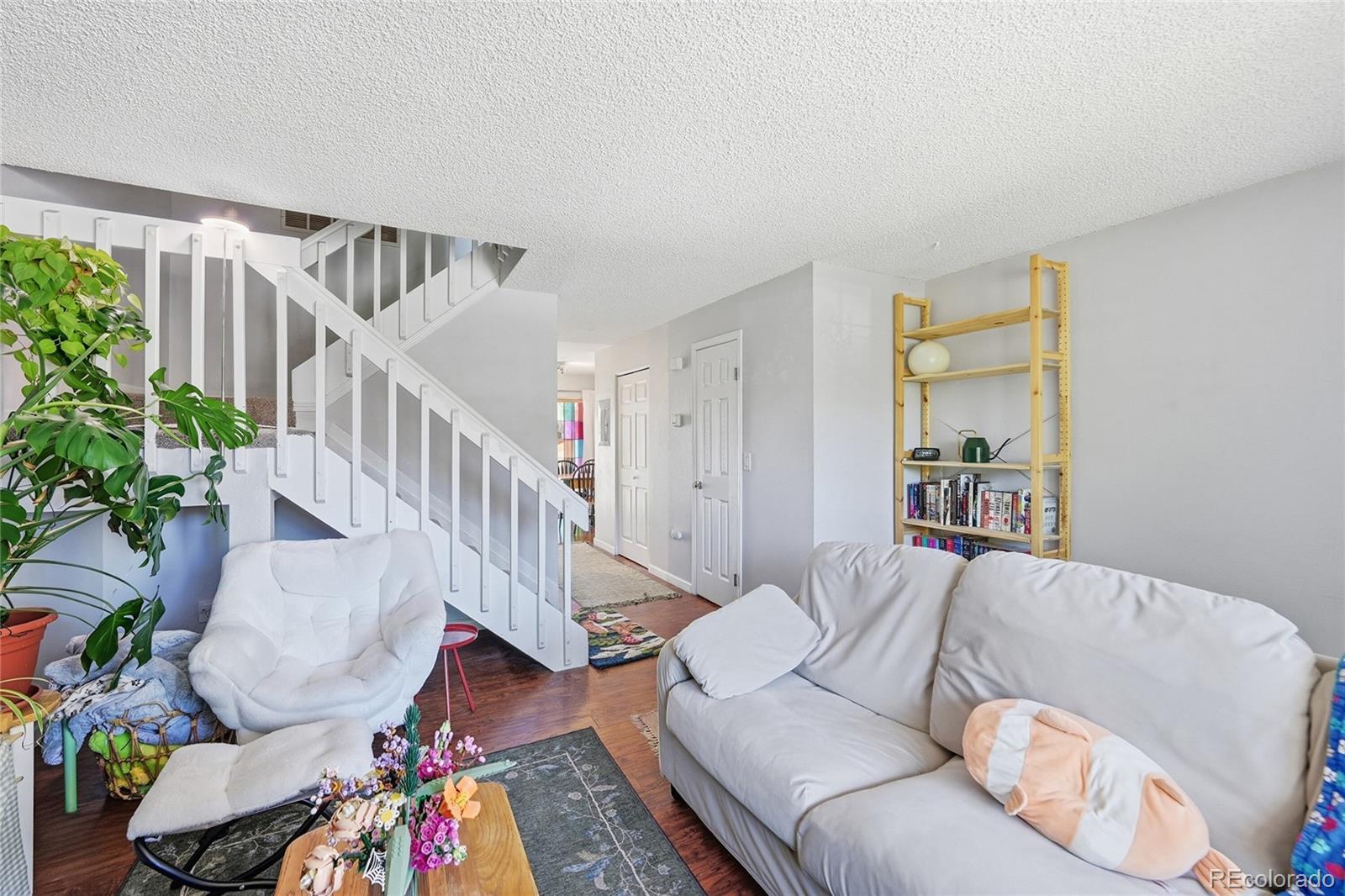MLS Image #5 for 9631 w chatfield avenue,littleton, Colorado