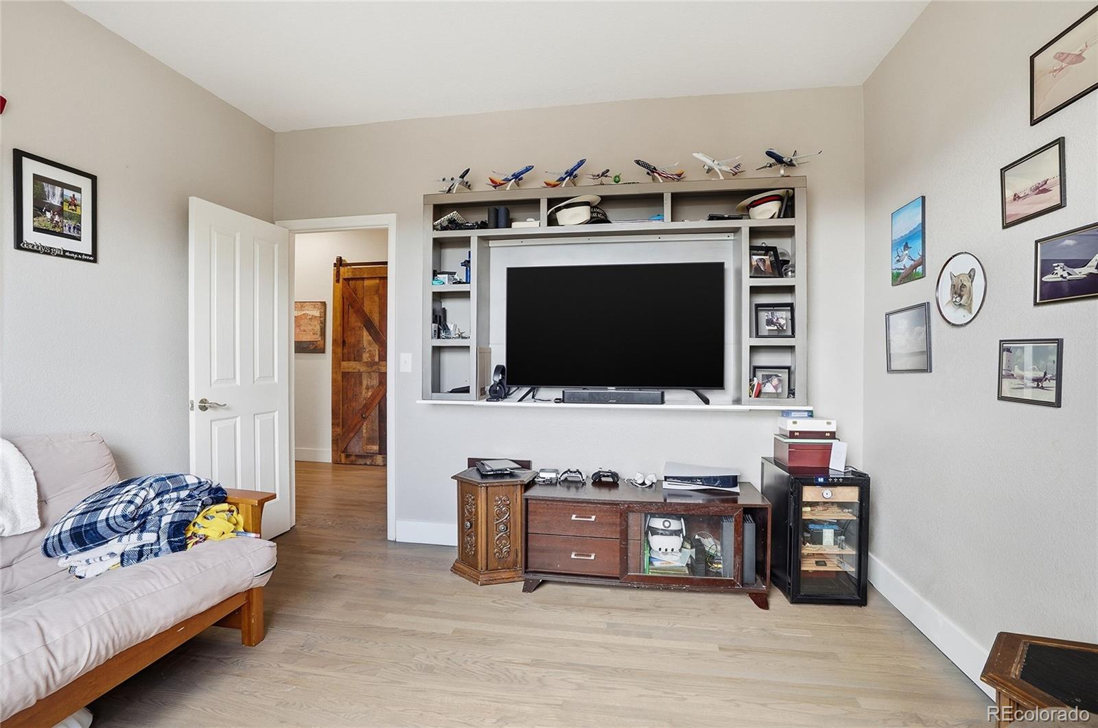 MLS Image #18 for 24684 e quarto place,aurora, Colorado