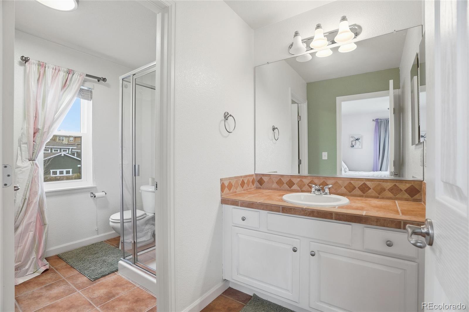 MLS Image #23 for 24684 e quarto place,aurora, Colorado