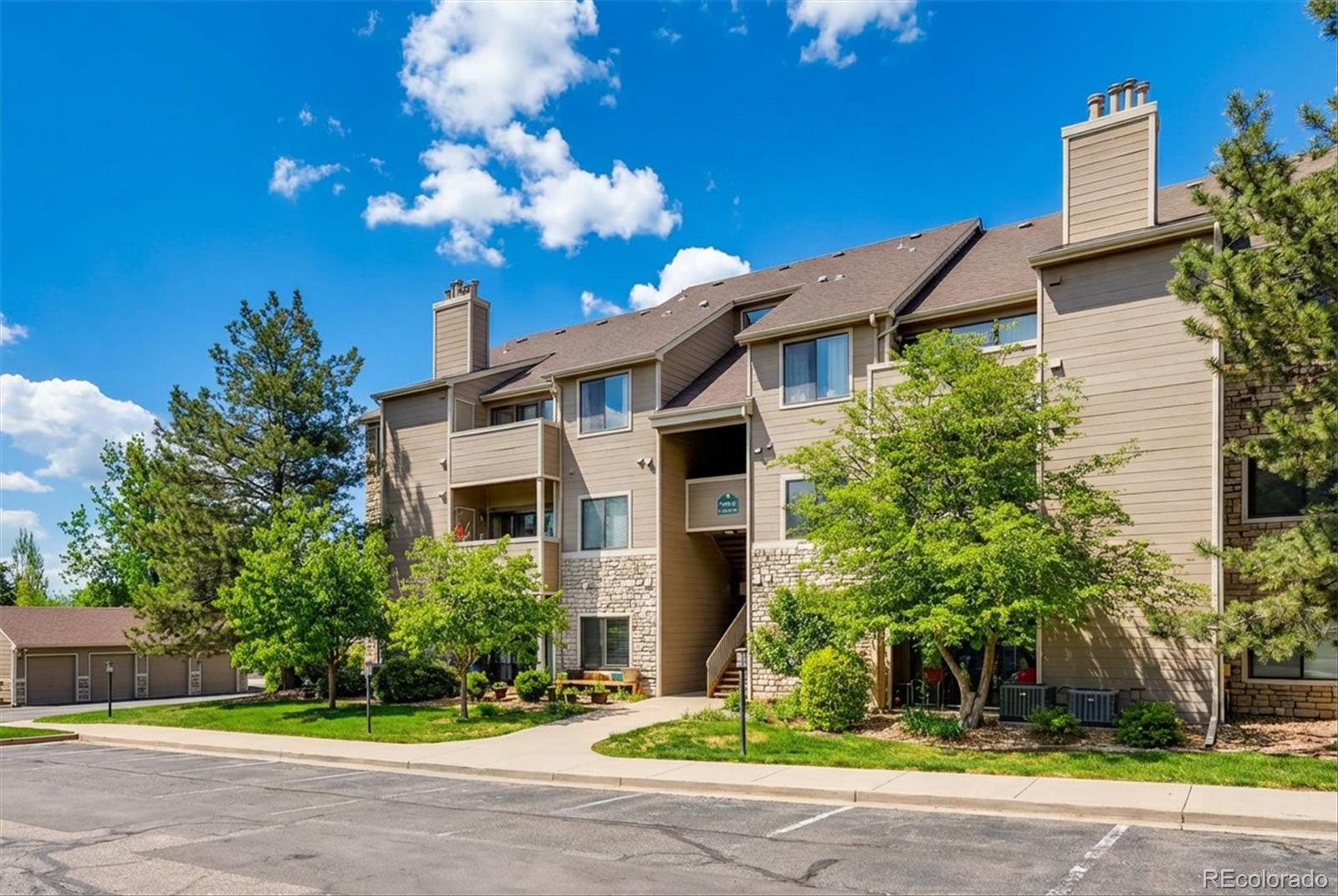 MLS Image #2 for 7394 s alkire street 301,littleton, Colorado
