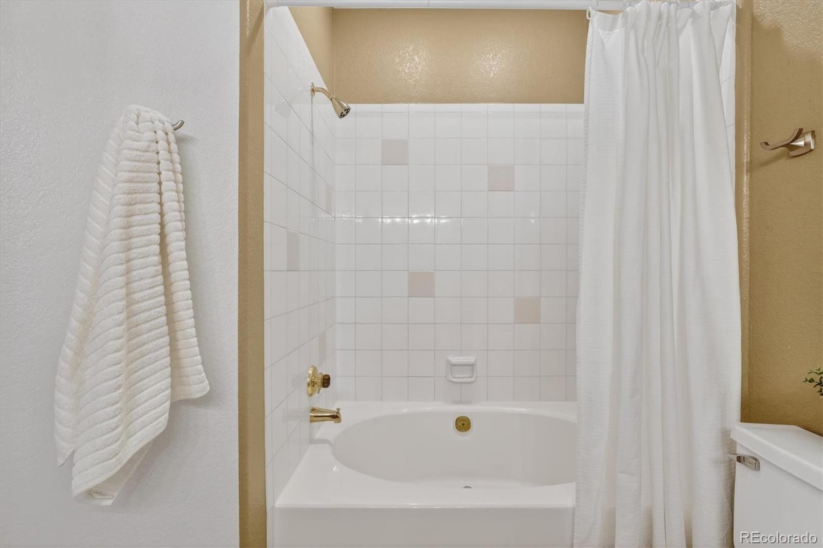MLS Image #20 for 7394 s alkire street 301,littleton, Colorado
