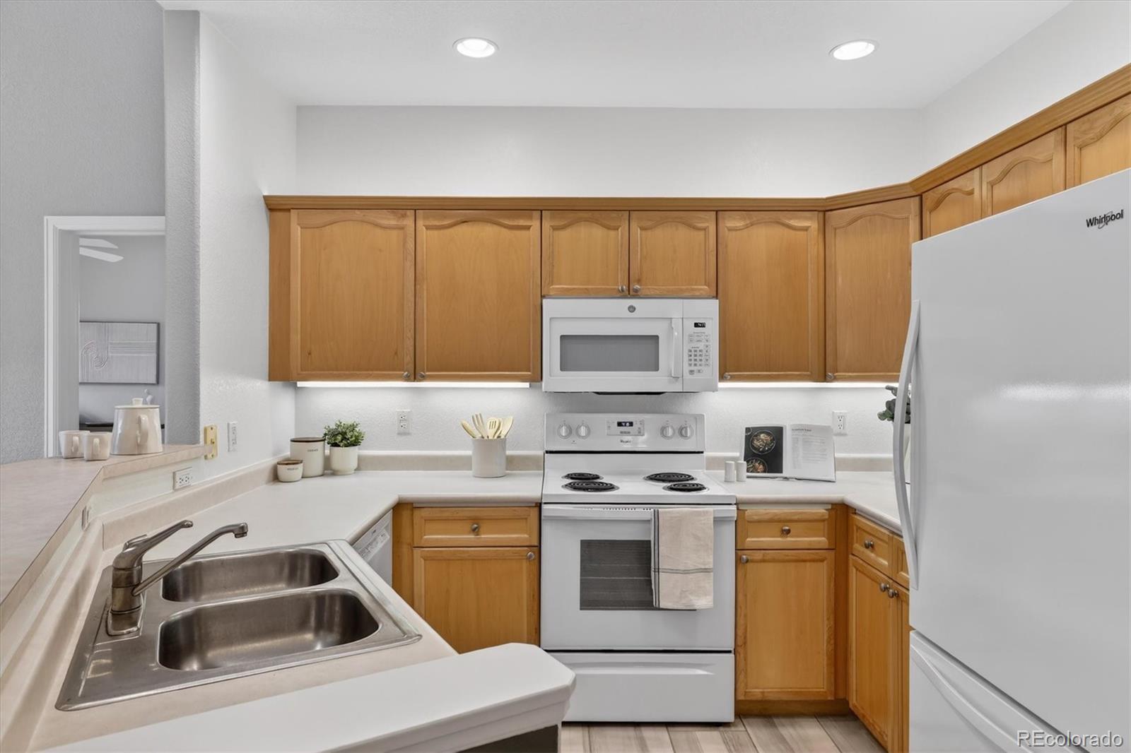 MLS Image #5 for 7394 s alkire street 301,littleton, Colorado
