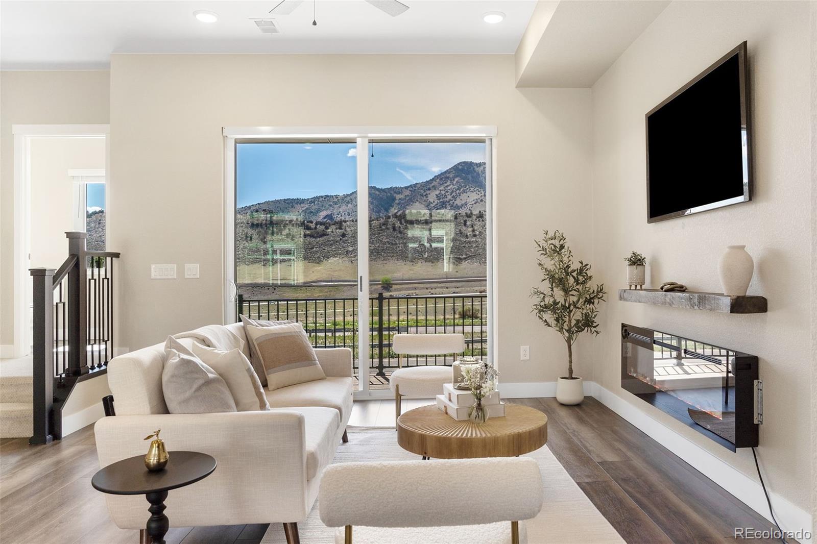 MLS Image #7 for 2220 s mcintyre street,lakewood, Colorado