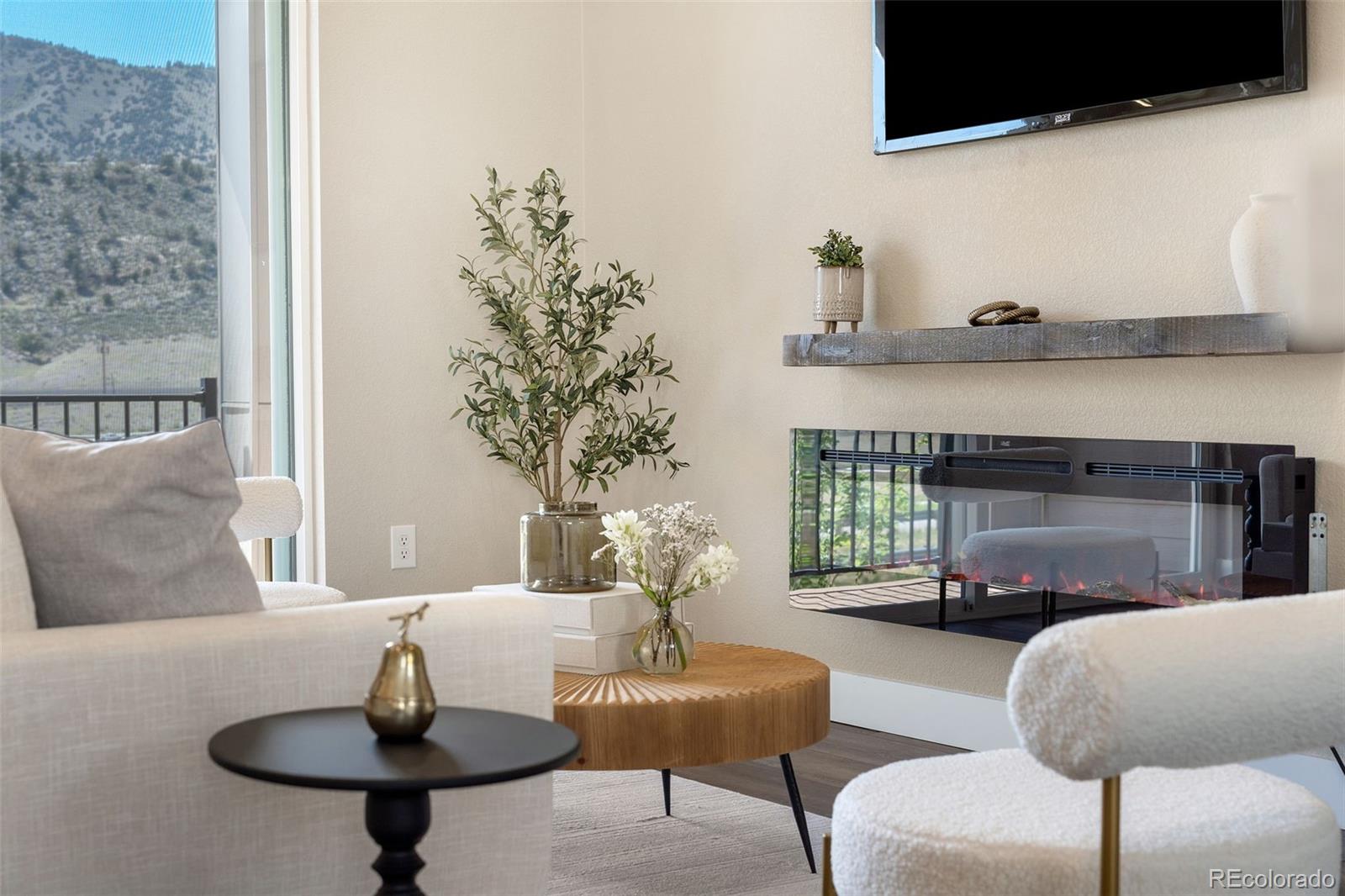 MLS Image #8 for 2220 s mcintyre street,lakewood, Colorado