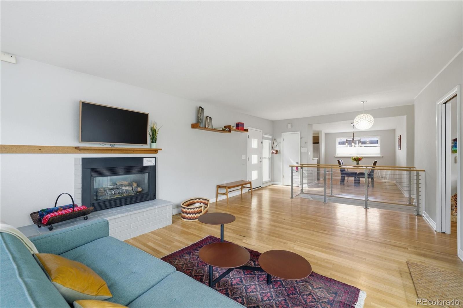 MLS Image #15 for 260 s jasmine street,denver, Colorado