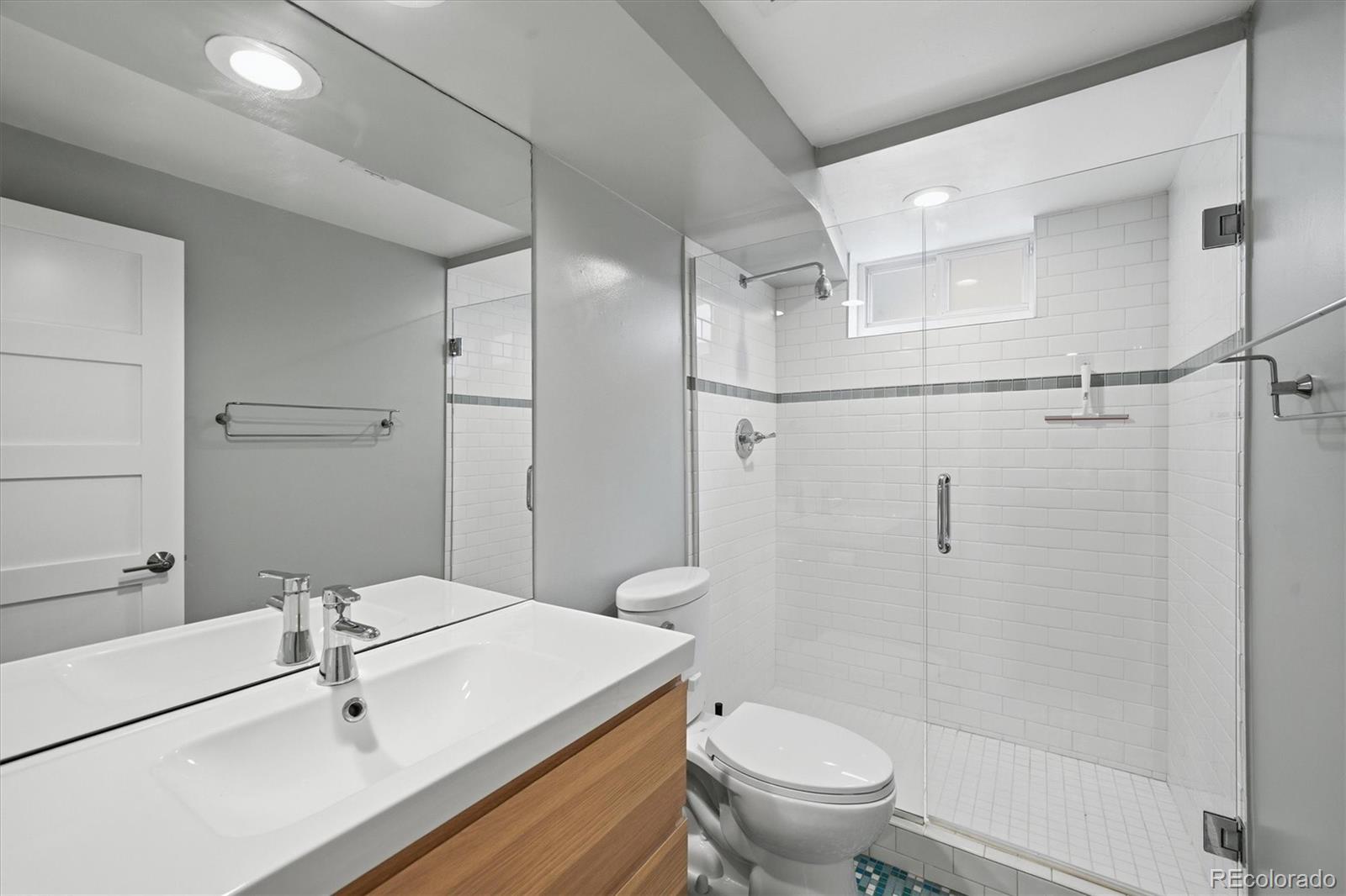 MLS Image #32 for 260 s jasmine street,denver, Colorado