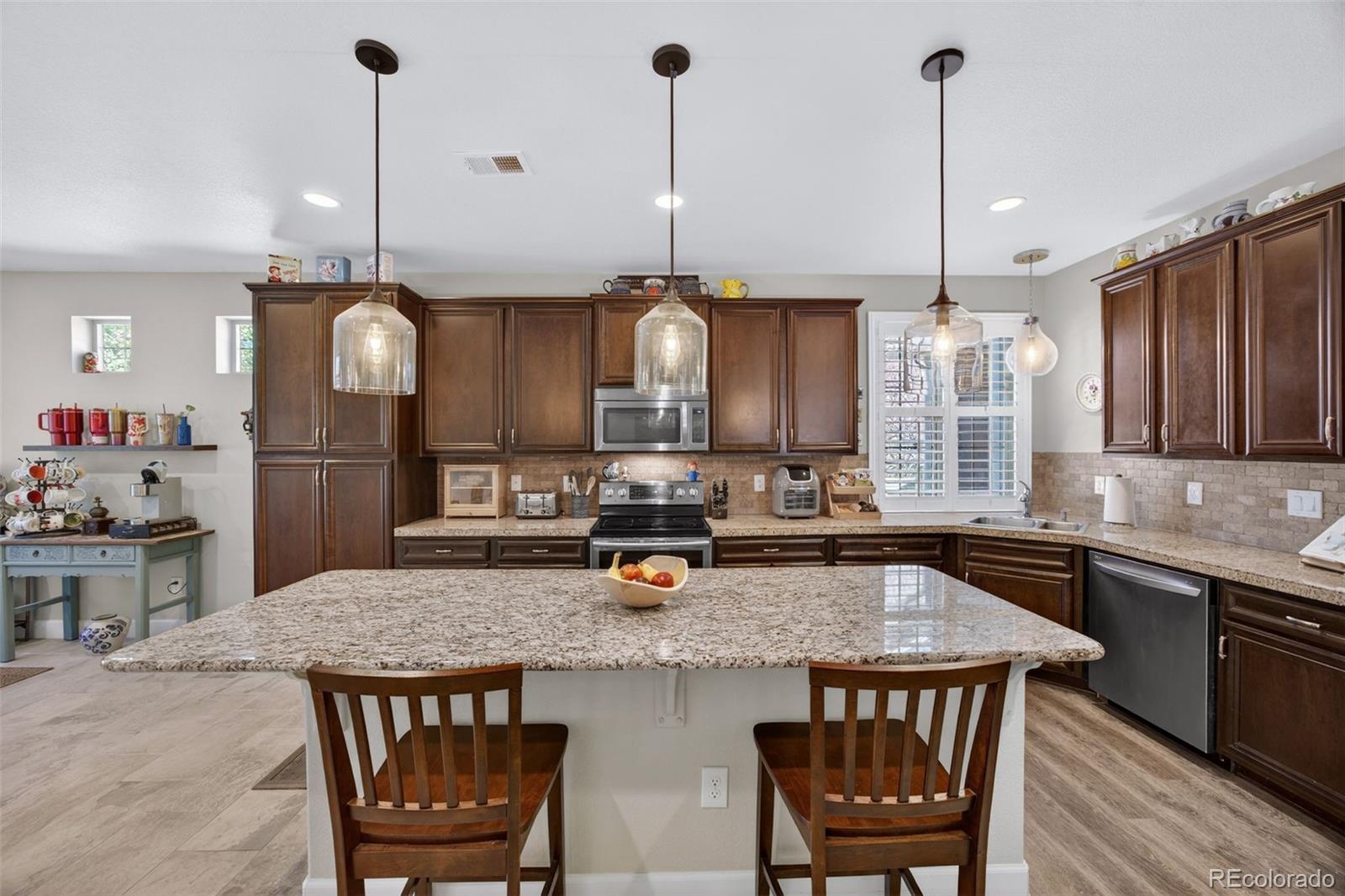 MLS Image #15 for 5461  ensenada court,denver, Colorado