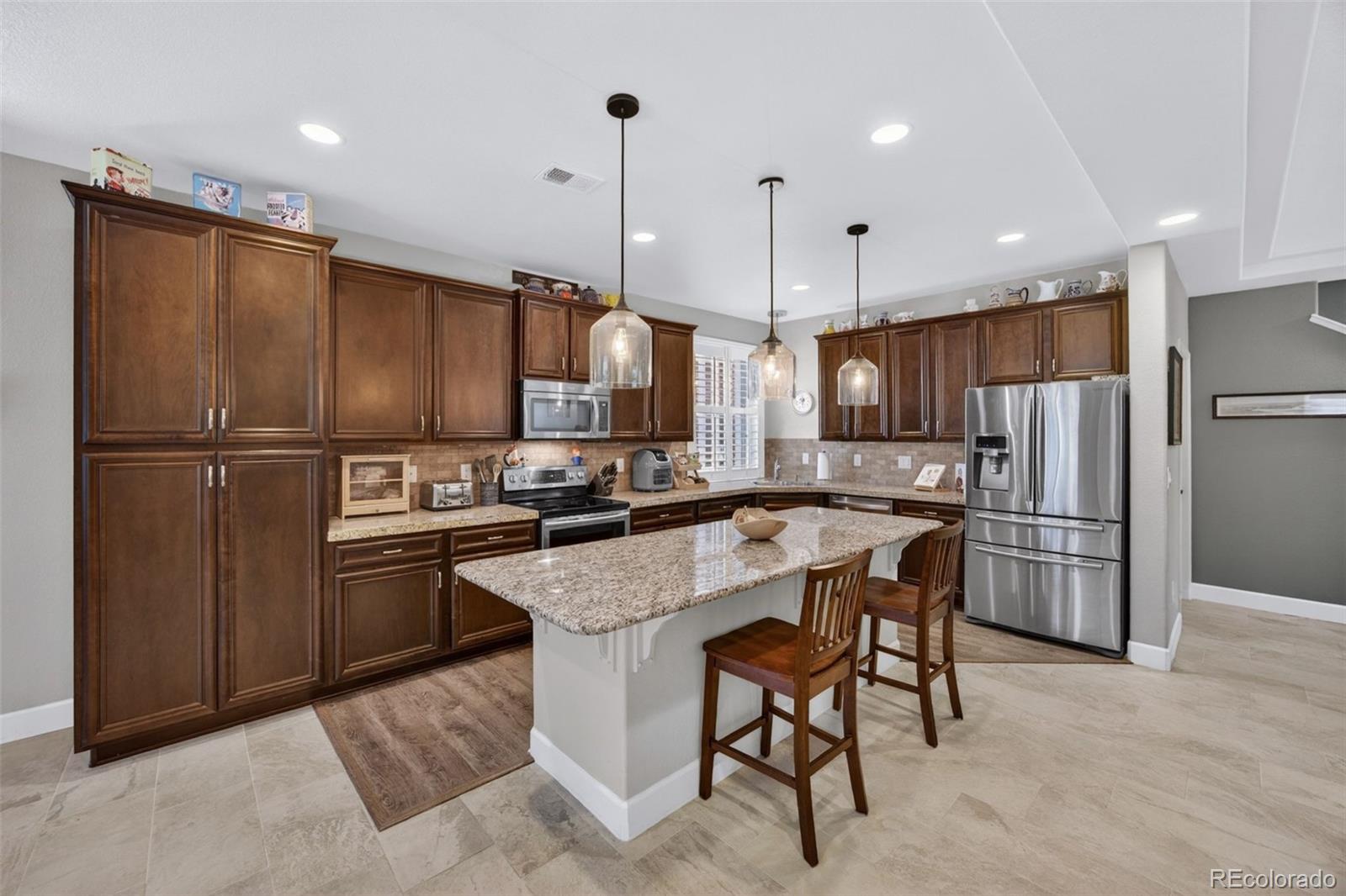 MLS Image #16 for 5461  ensenada court,denver, Colorado