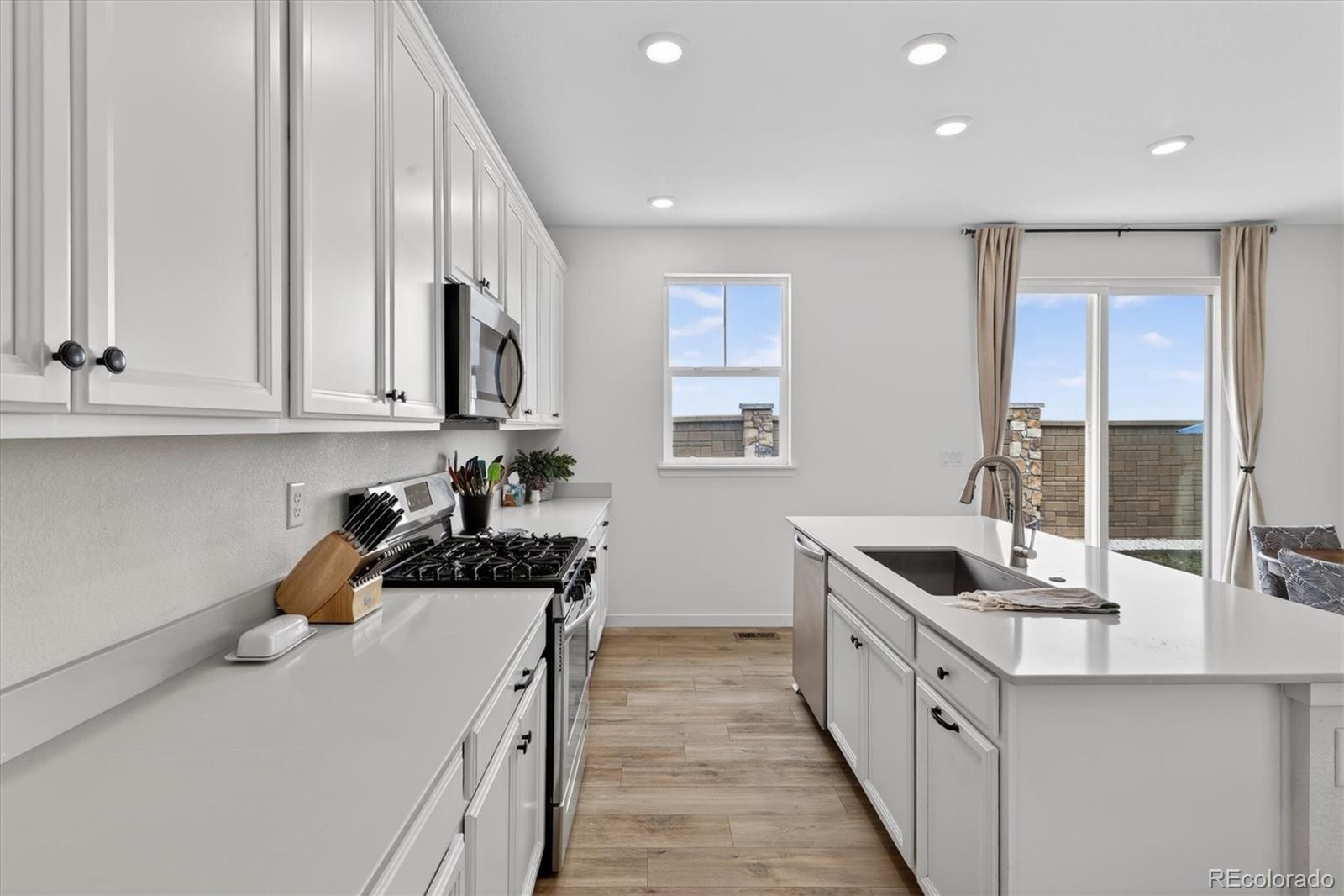 MLS Image #12 for 11029  ursula street,commerce city, Colorado