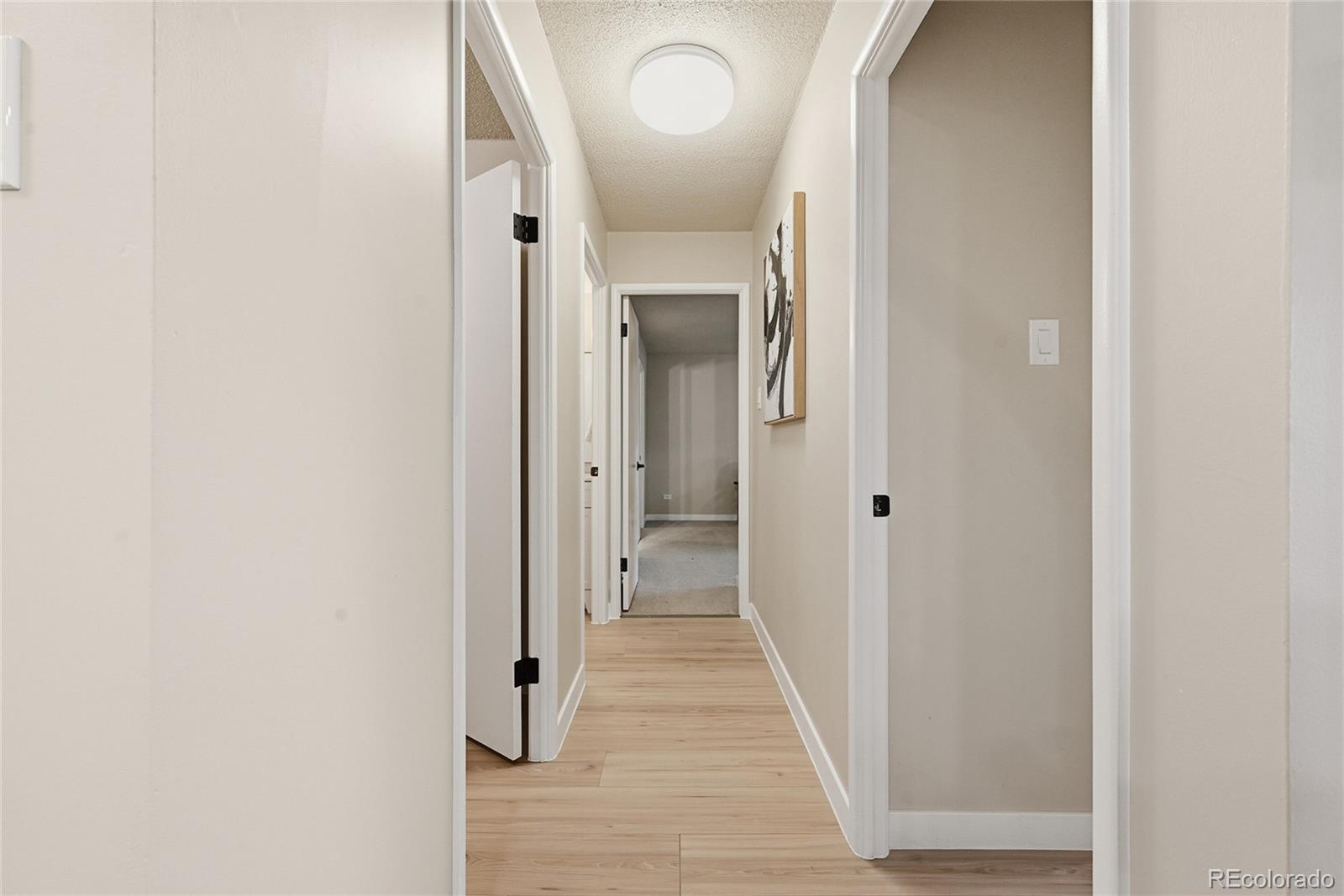 MLS Image #19 for 705 s alton way,denver, Colorado