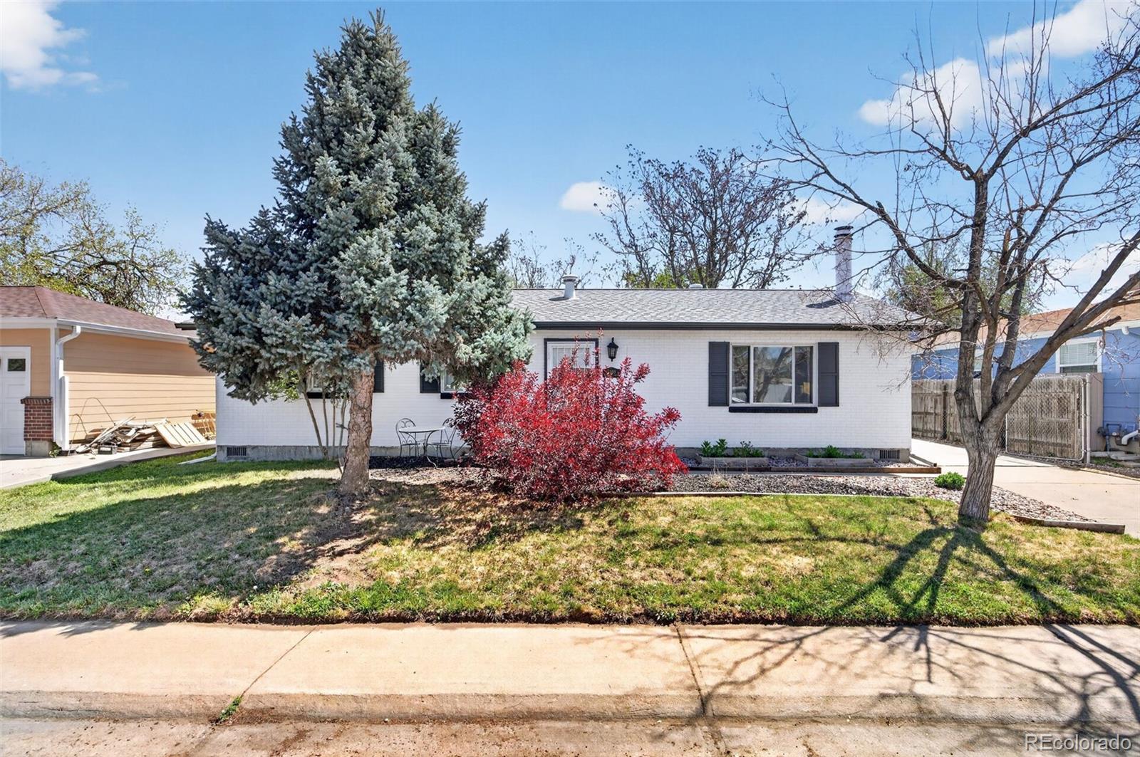MLS Image #2 for 5560  wheeling street,denver, Colorado