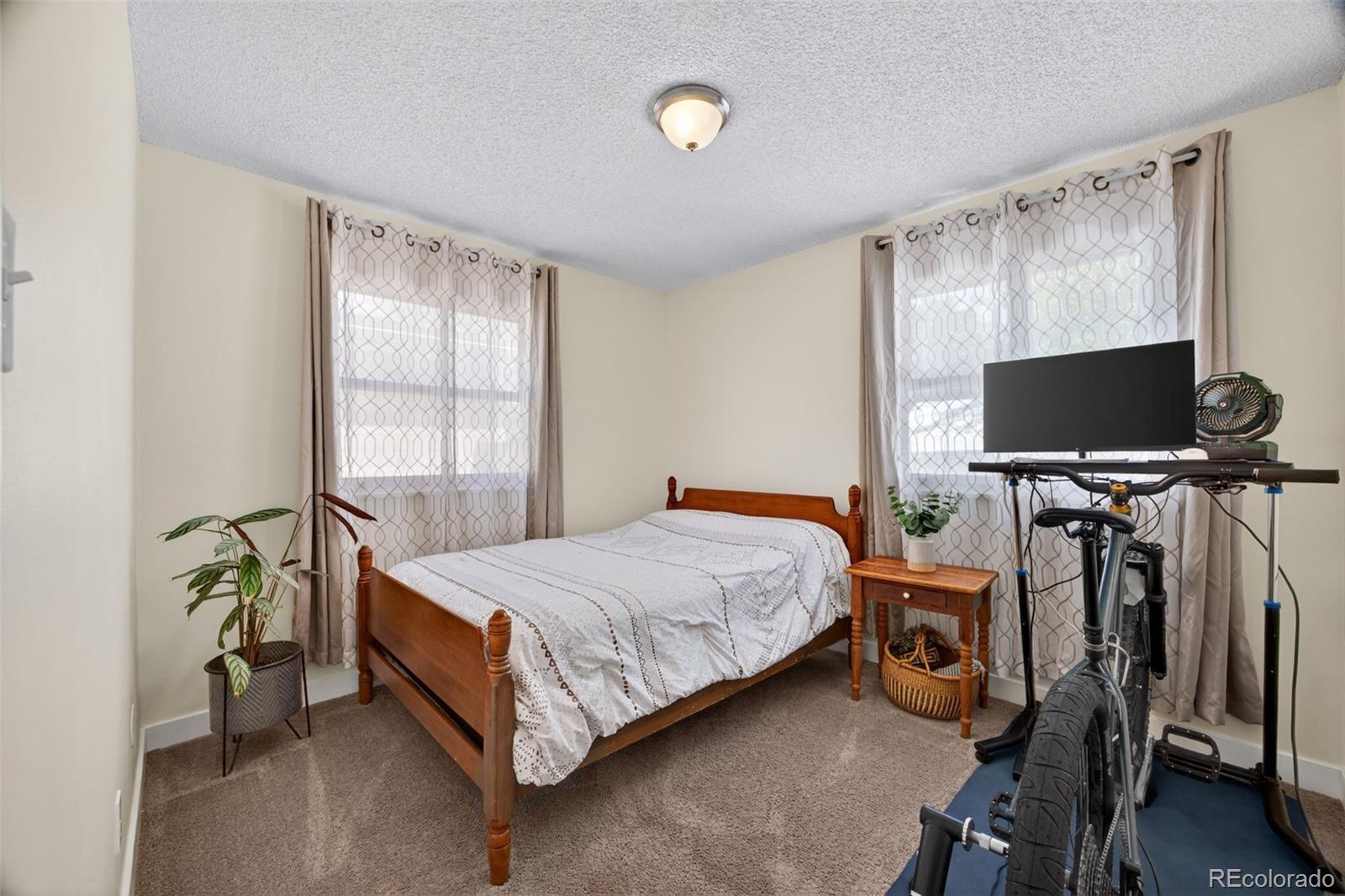 MLS Image #20 for 5560  wheeling street,denver, Colorado