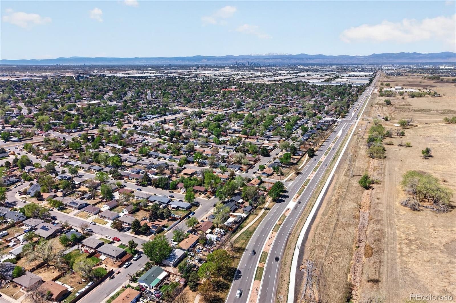 MLS Image #38 for 5560  wheeling street,denver, Colorado