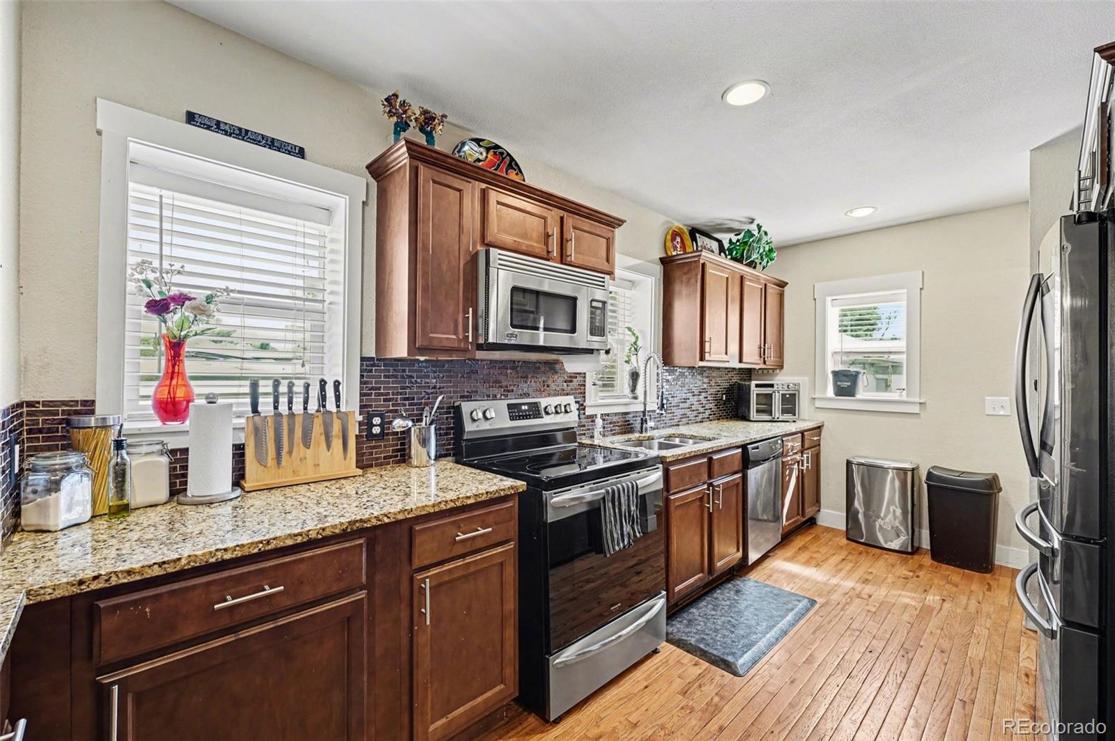 MLS Image #5 for 1540  tamarac street,denver, Colorado