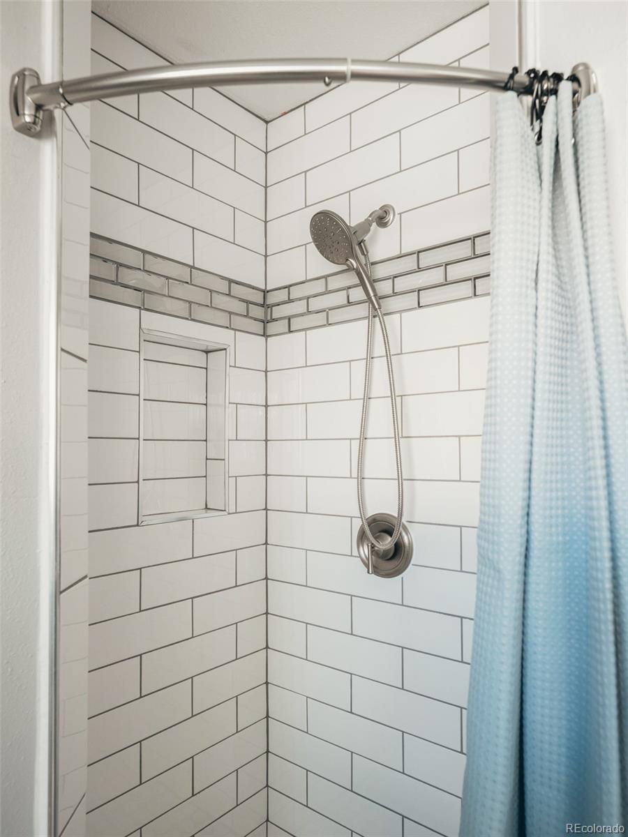 MLS Image #11 for 581  del norte street,denver, Colorado