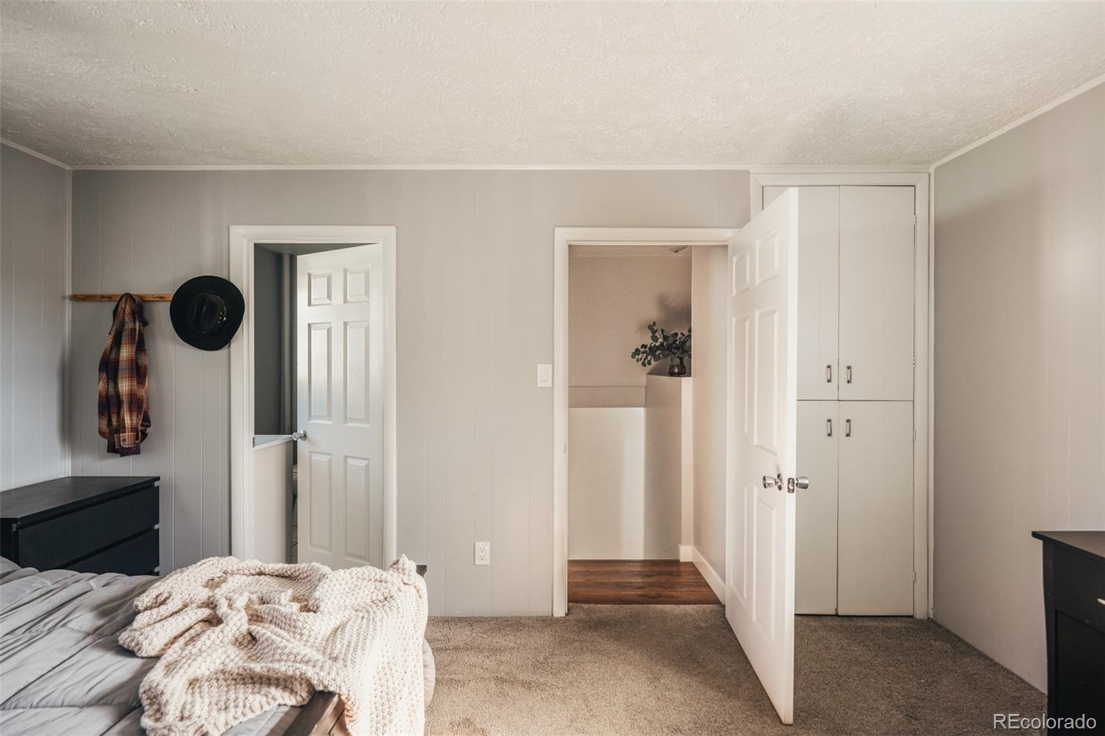 MLS Image #16 for 581  del norte street,denver, Colorado