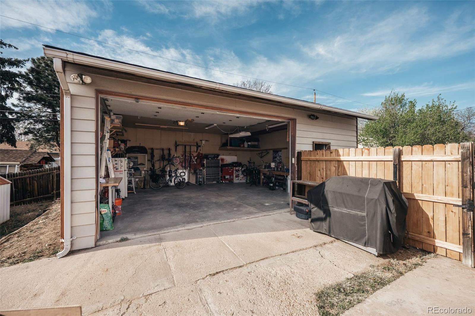 MLS Image #31 for 581  del norte street,denver, Colorado