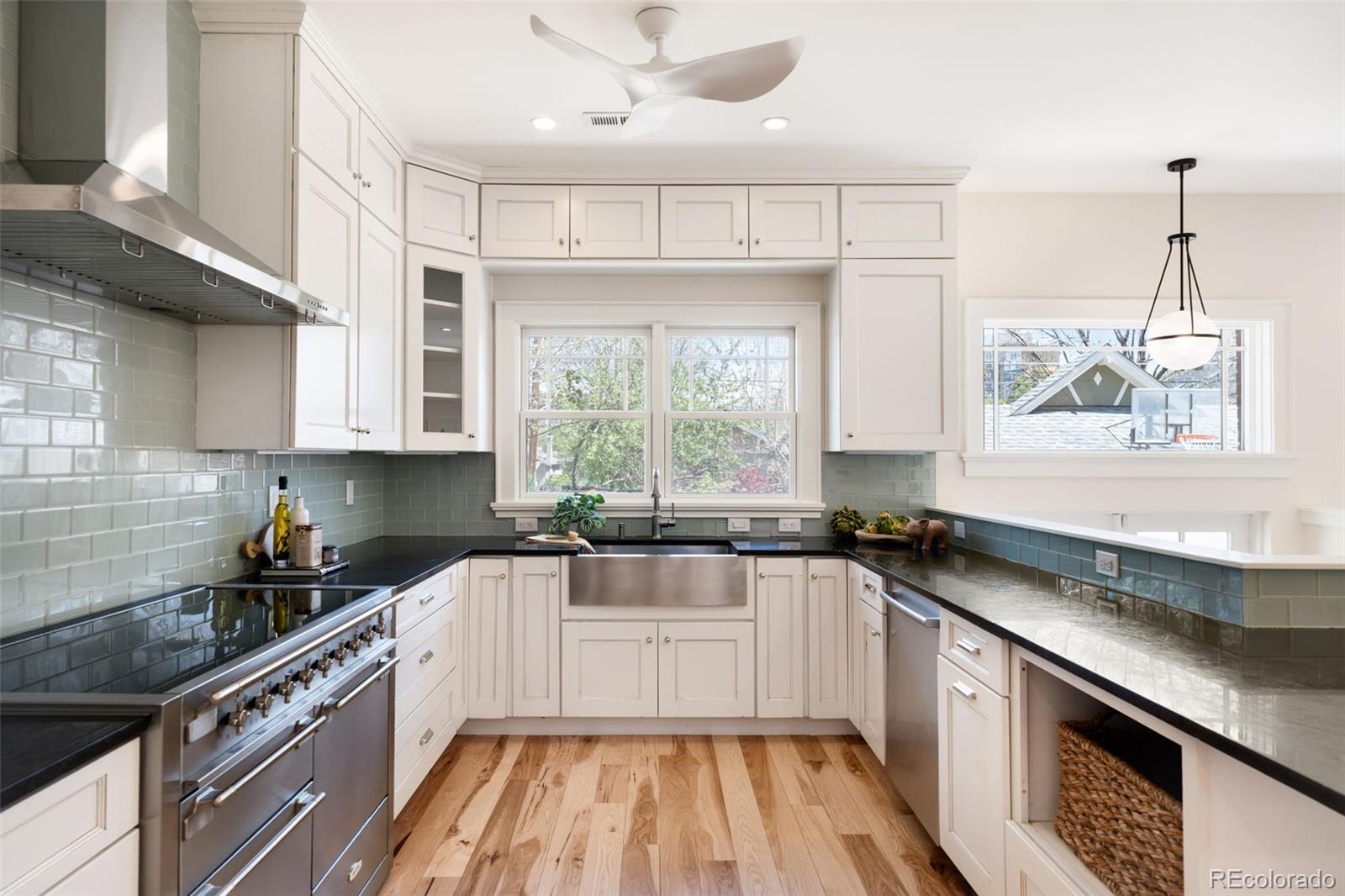 MLS Image #16 for 1058  garfield street,denver, Colorado