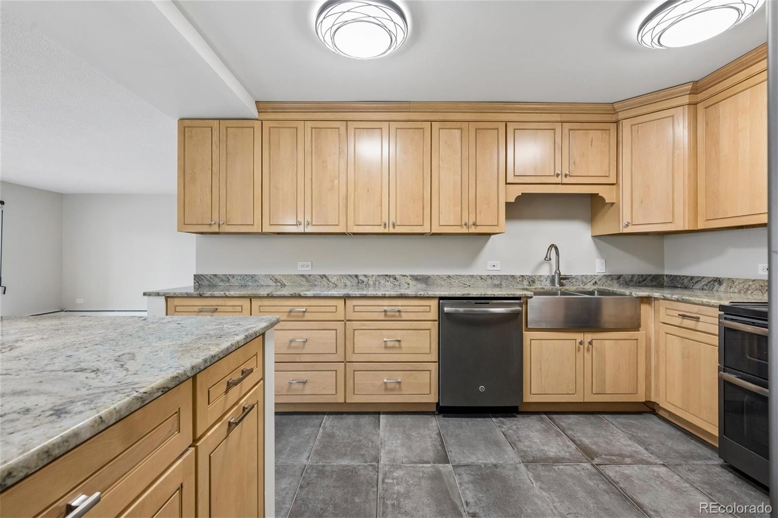 MLS Image #9 for 9340 e center avenue 9c,denver, Colorado