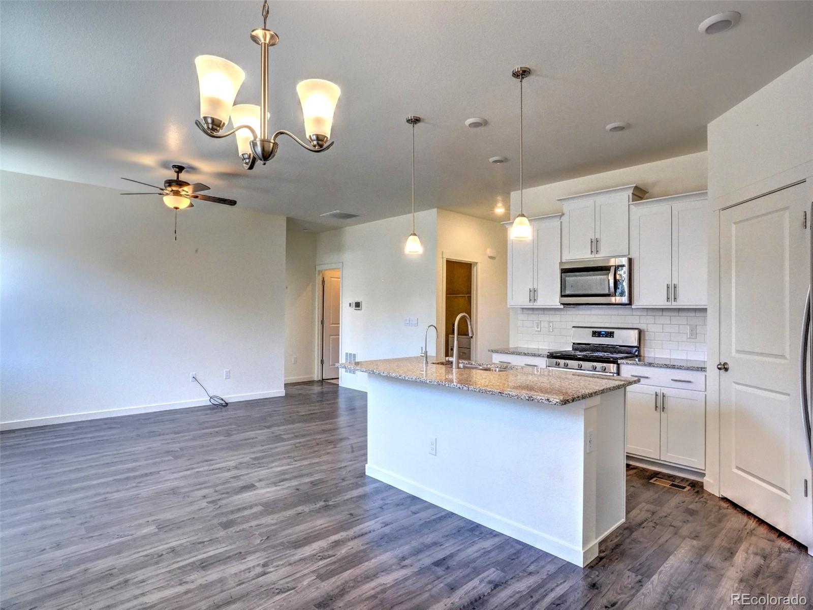 MLS Image #8 for 13335  xanthia street,thornton, Colorado