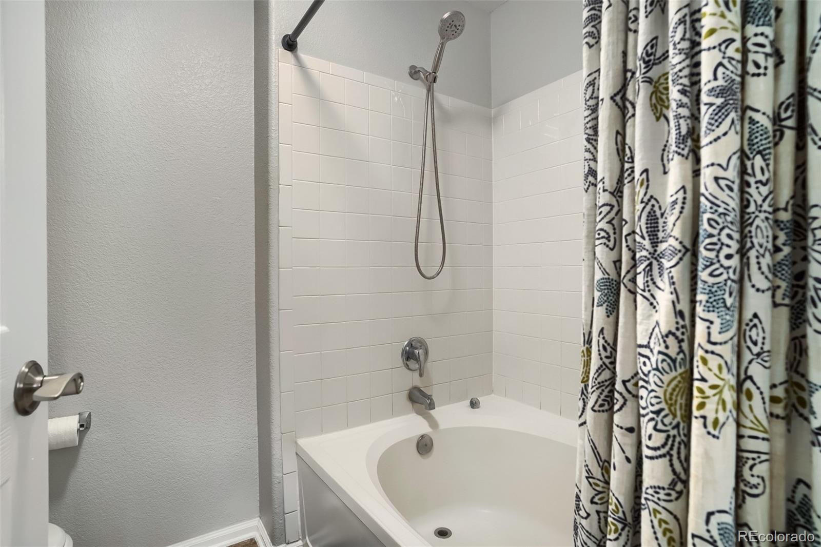 MLS Image #21 for 9550 e florida avenue,denver, Colorado