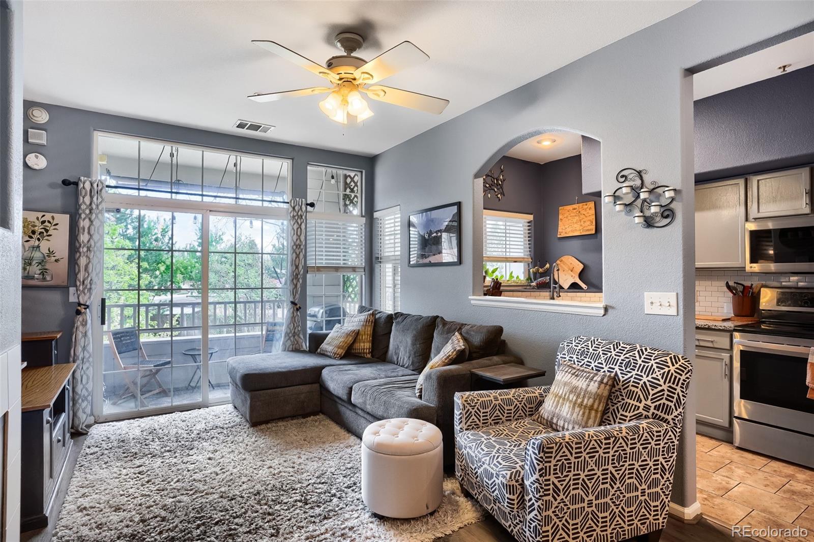 MLS Image #6 for 9550 e florida avenue,denver, Colorado