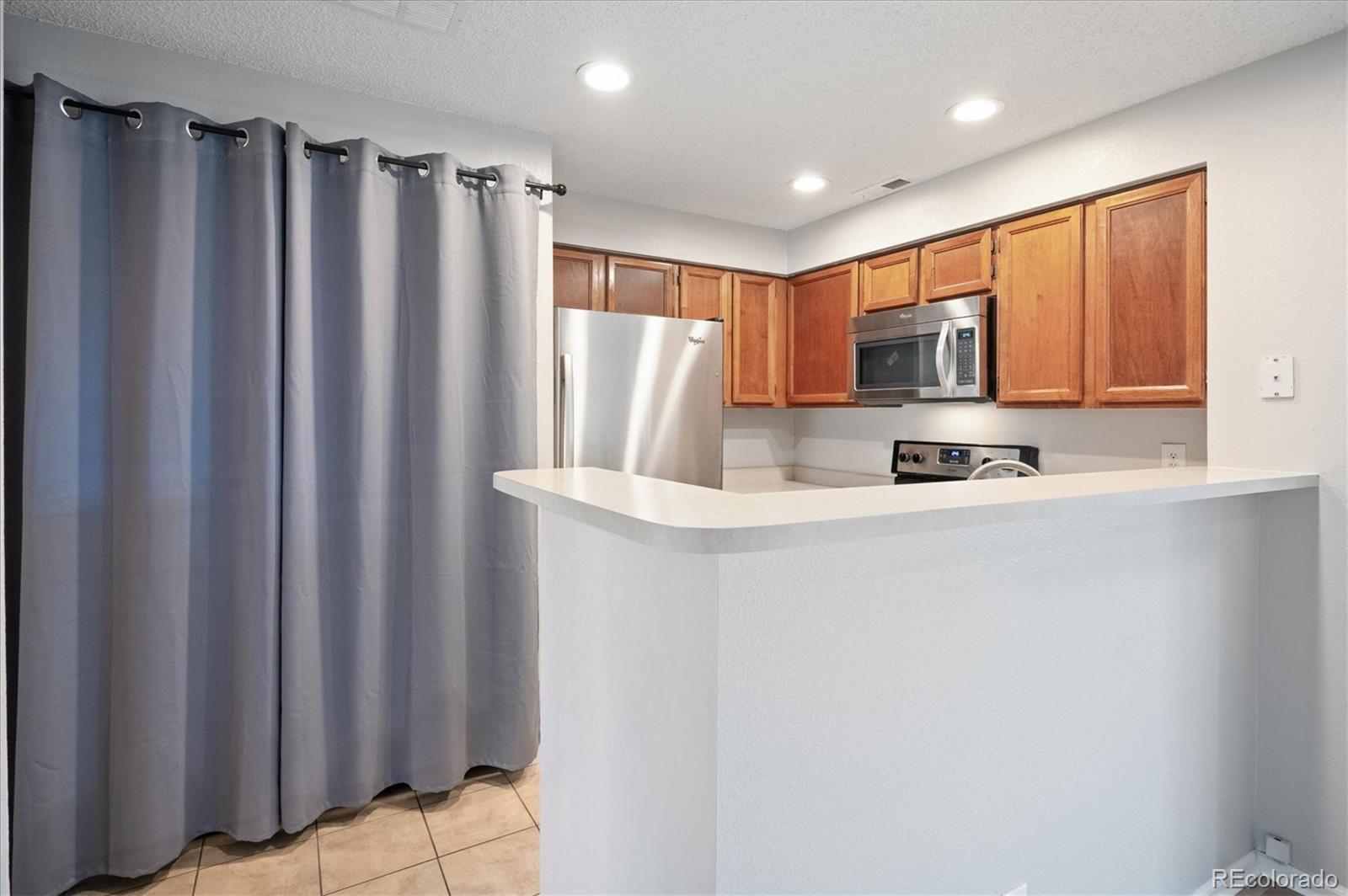 MLS Image #10 for 846 s vance street,lakewood, Colorado