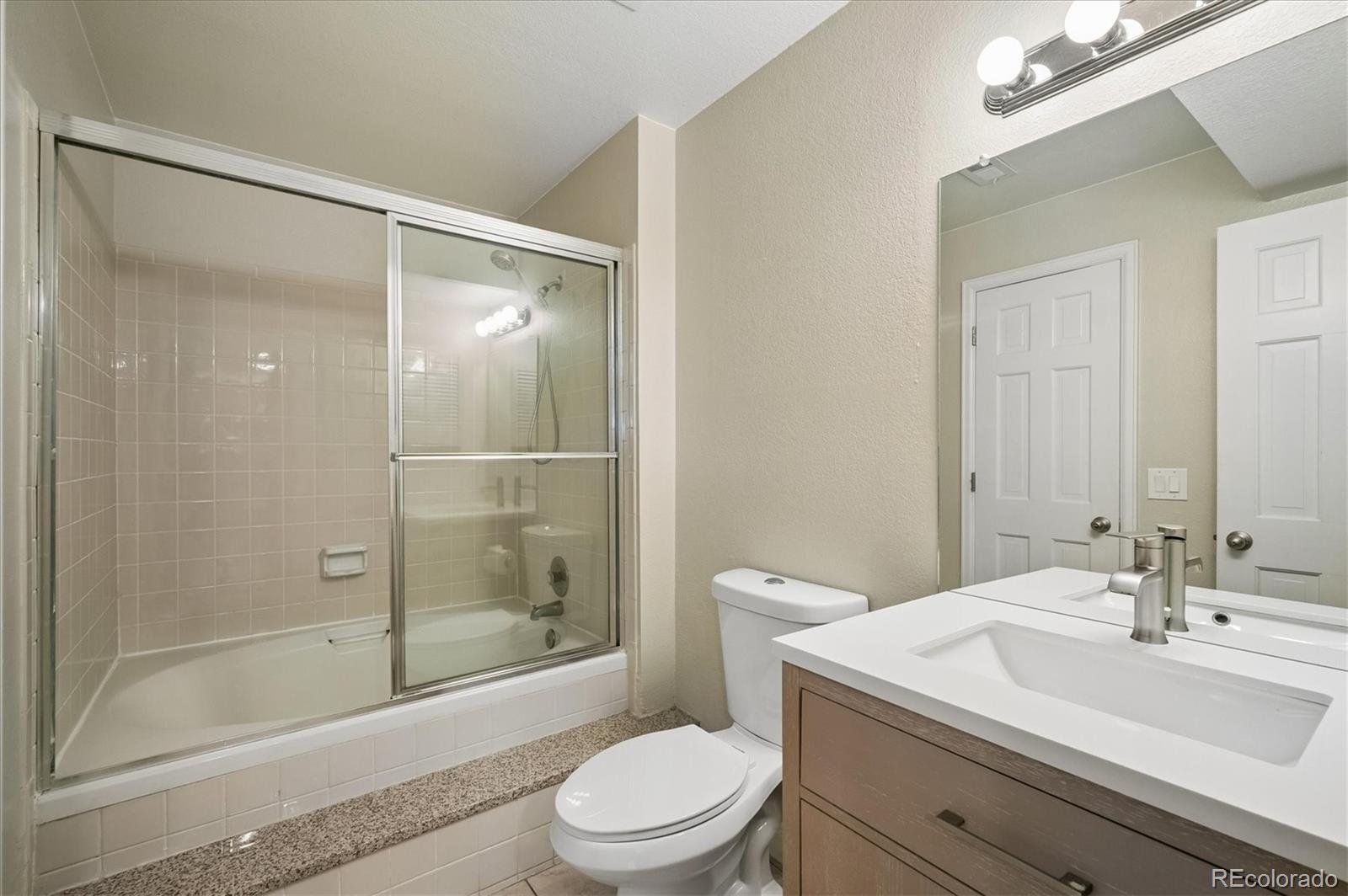 MLS Image #19 for 846 s vance street,lakewood, Colorado