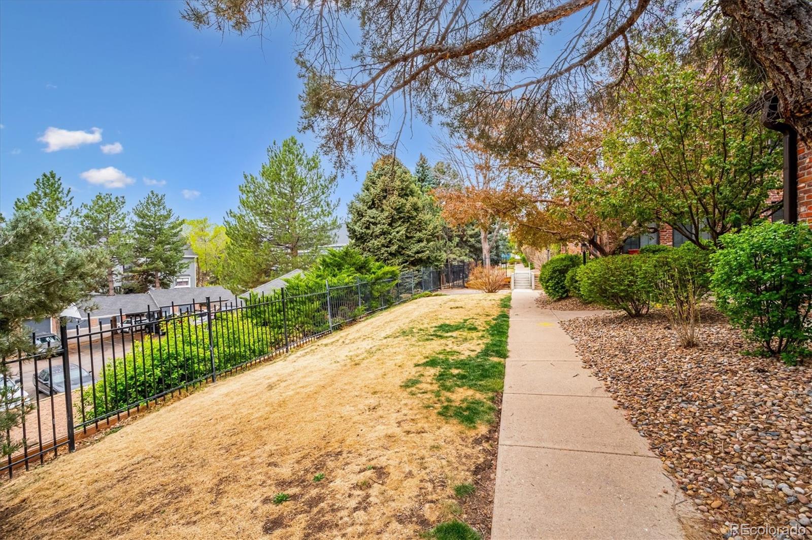 MLS Image #27 for 846 s vance street,lakewood, Colorado