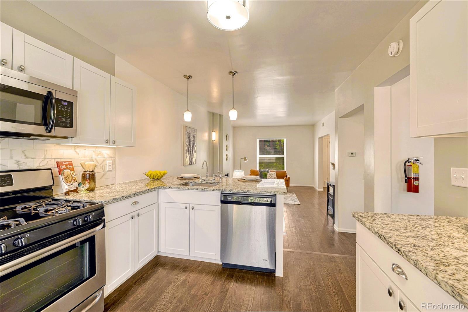 MLS Image #13 for 1333  vine street,denver, Colorado