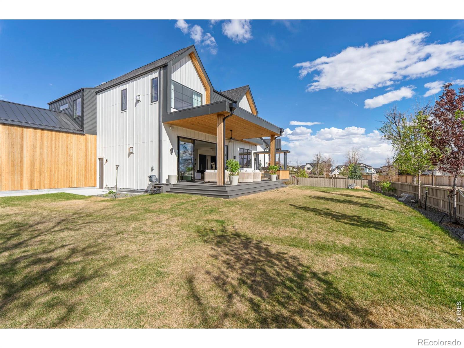 MLS Image #39 for 908  pikes peak lane,louisville, Colorado