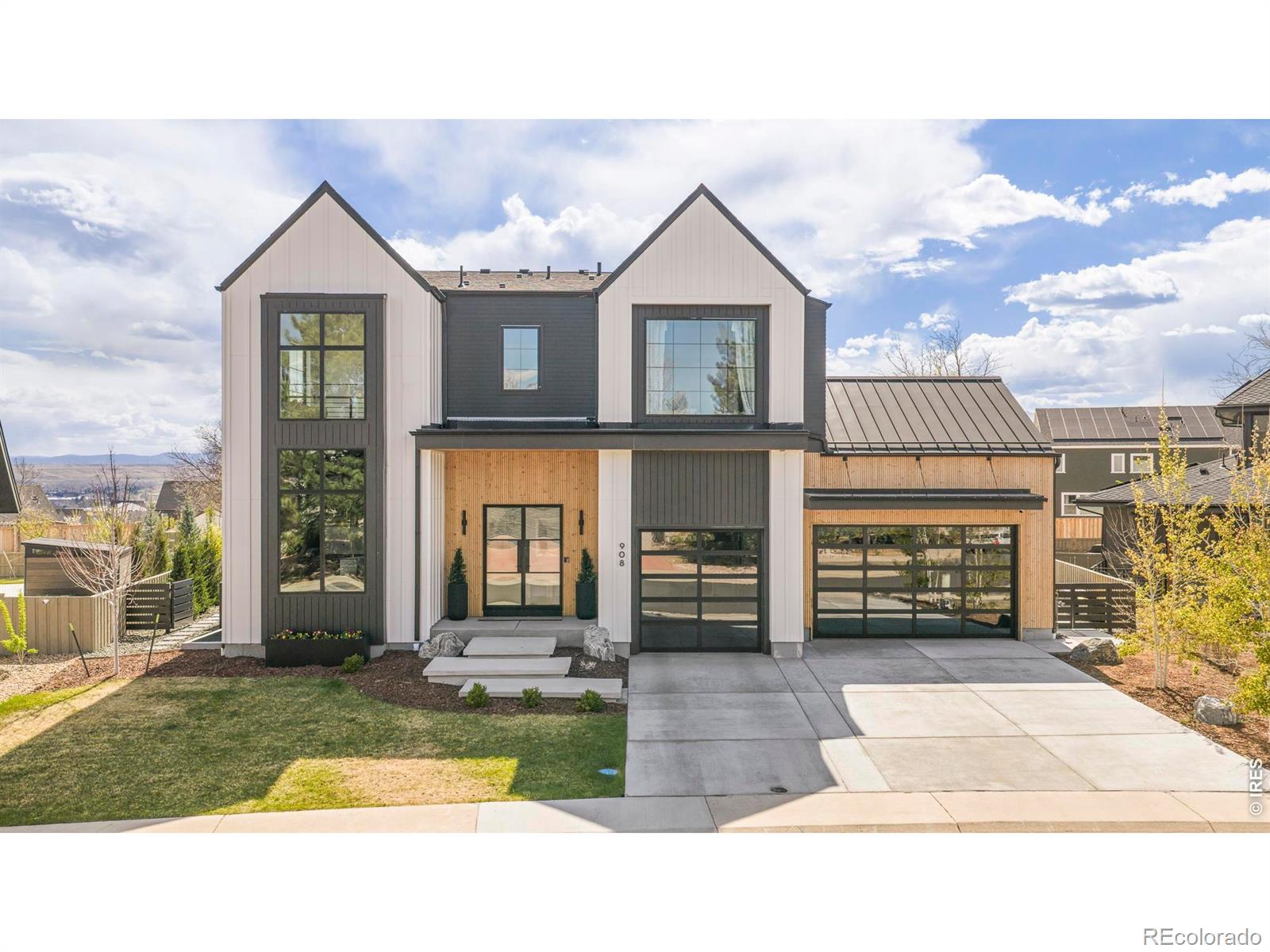 MLS Image #42 for 908  pikes peak lane,louisville, Colorado