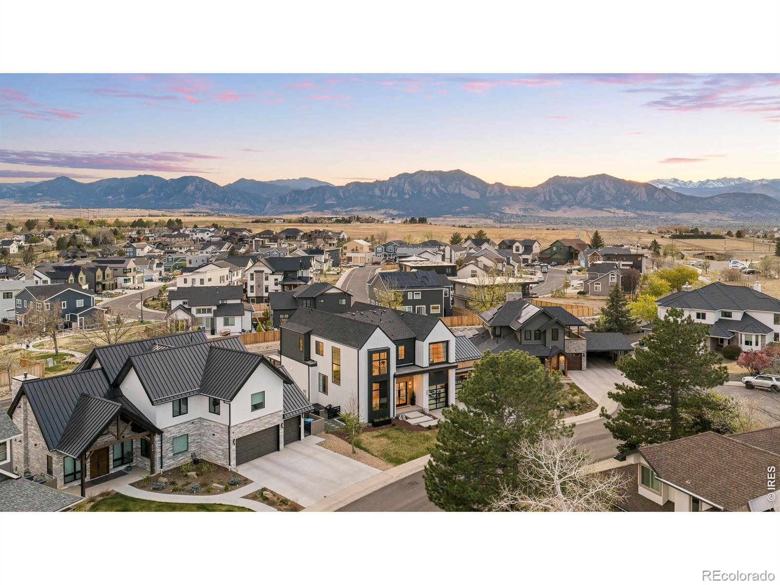 MLS Image #44 for 908  pikes peak lane,louisville, Colorado