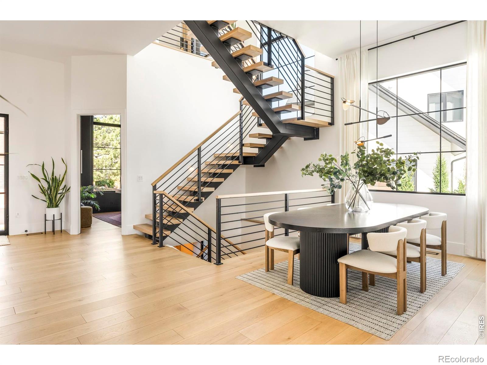 MLS Image #5 for 908  pikes peak lane,louisville, Colorado