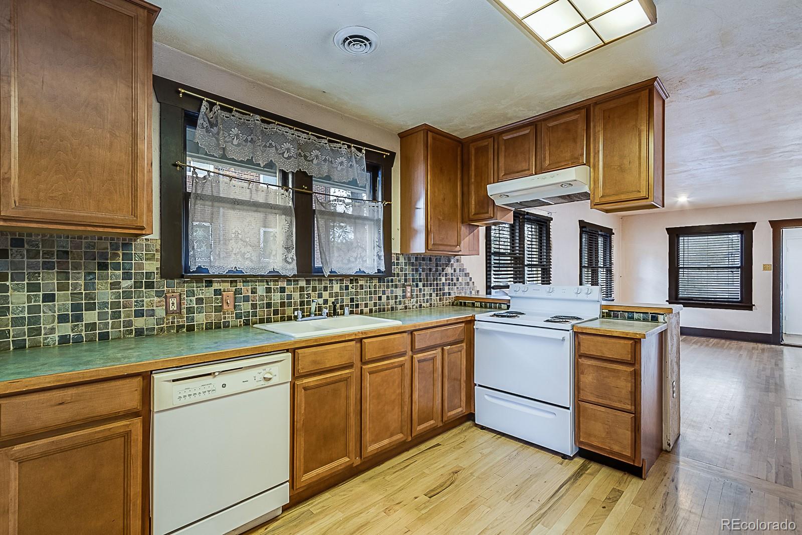 MLS Image #5 for 1114  15th street,greeley, Colorado