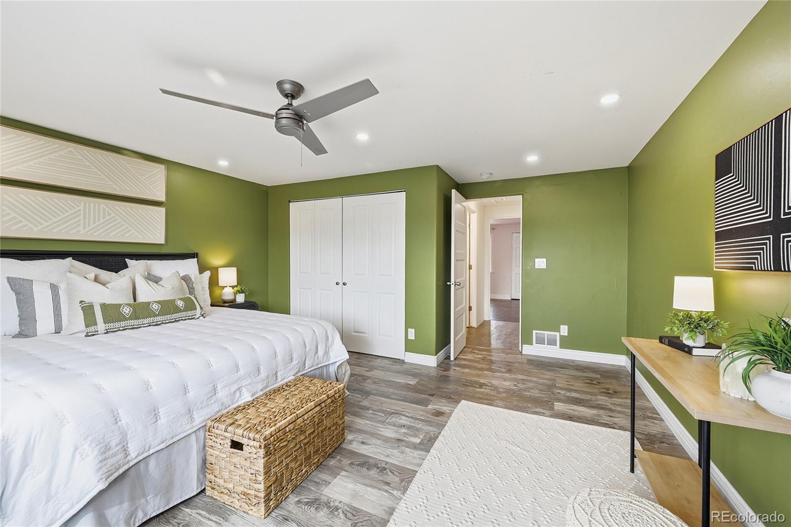 MLS Image #5 for 9850 w stanford avenue,littleton, Colorado