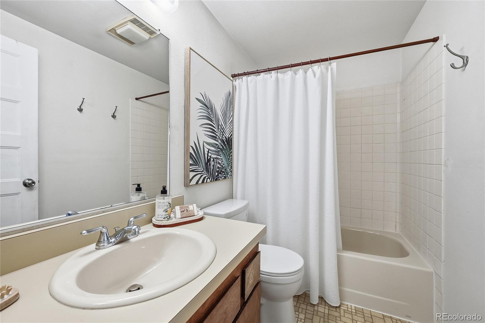 MLS Image #6 for 9850 w stanford avenue,littleton, Colorado