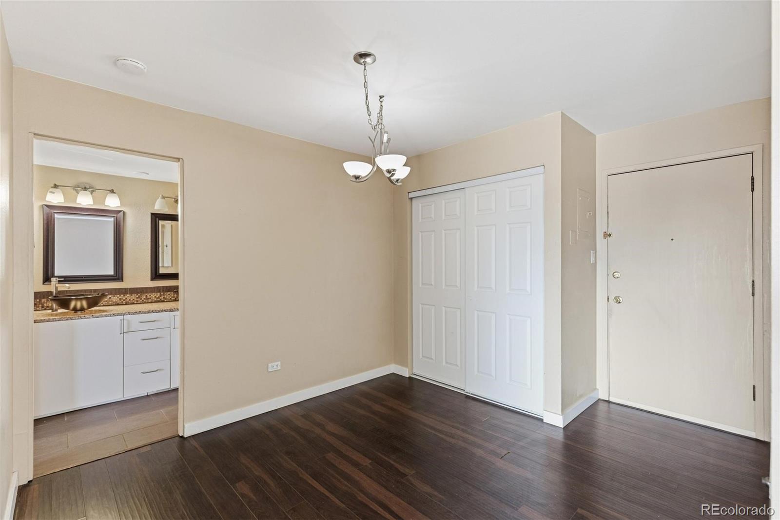 MLS Image #7 for 700 n washington street 506,denver, Colorado