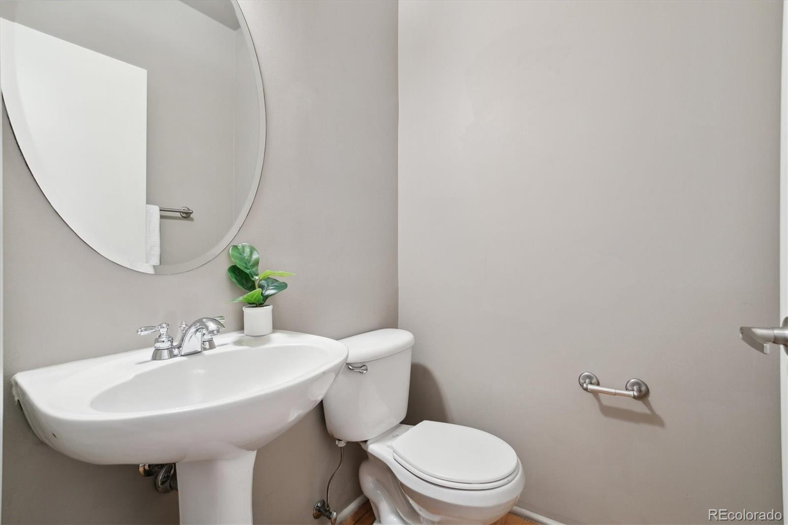 MLS Image #18 for 2960  inca street,denver, Colorado