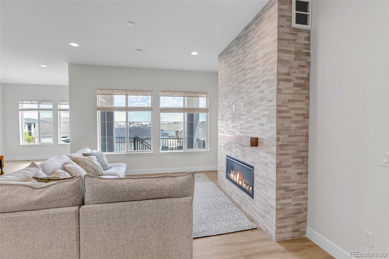 MLS Image #20 for 7133  canyon sky trail,castle pines, Colorado
