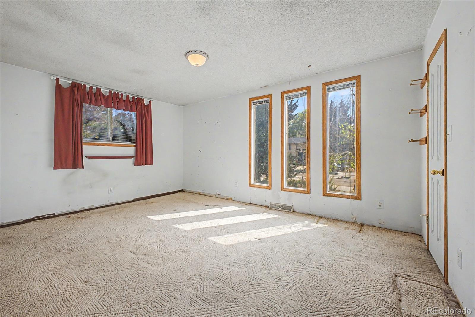 MLS Image #19 for 1600  northwestern road,longmont, Colorado