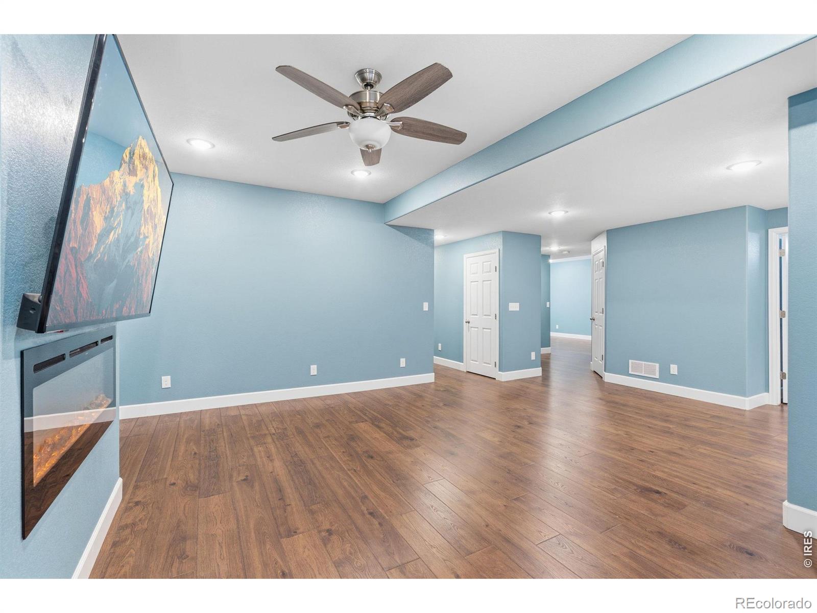 MLS Image #38 for 543  botley court,windsor, Colorado